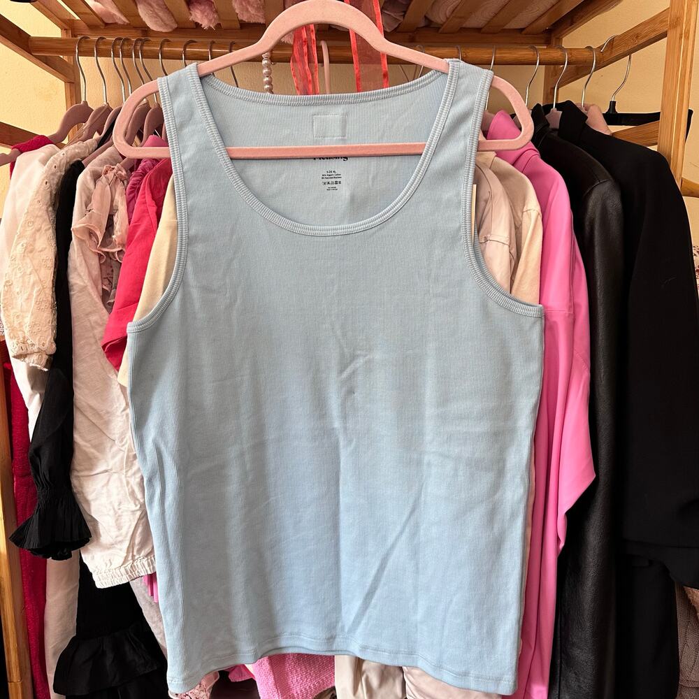 The Pleasing Ribbed Tank Top in Blue Size XL Brand New